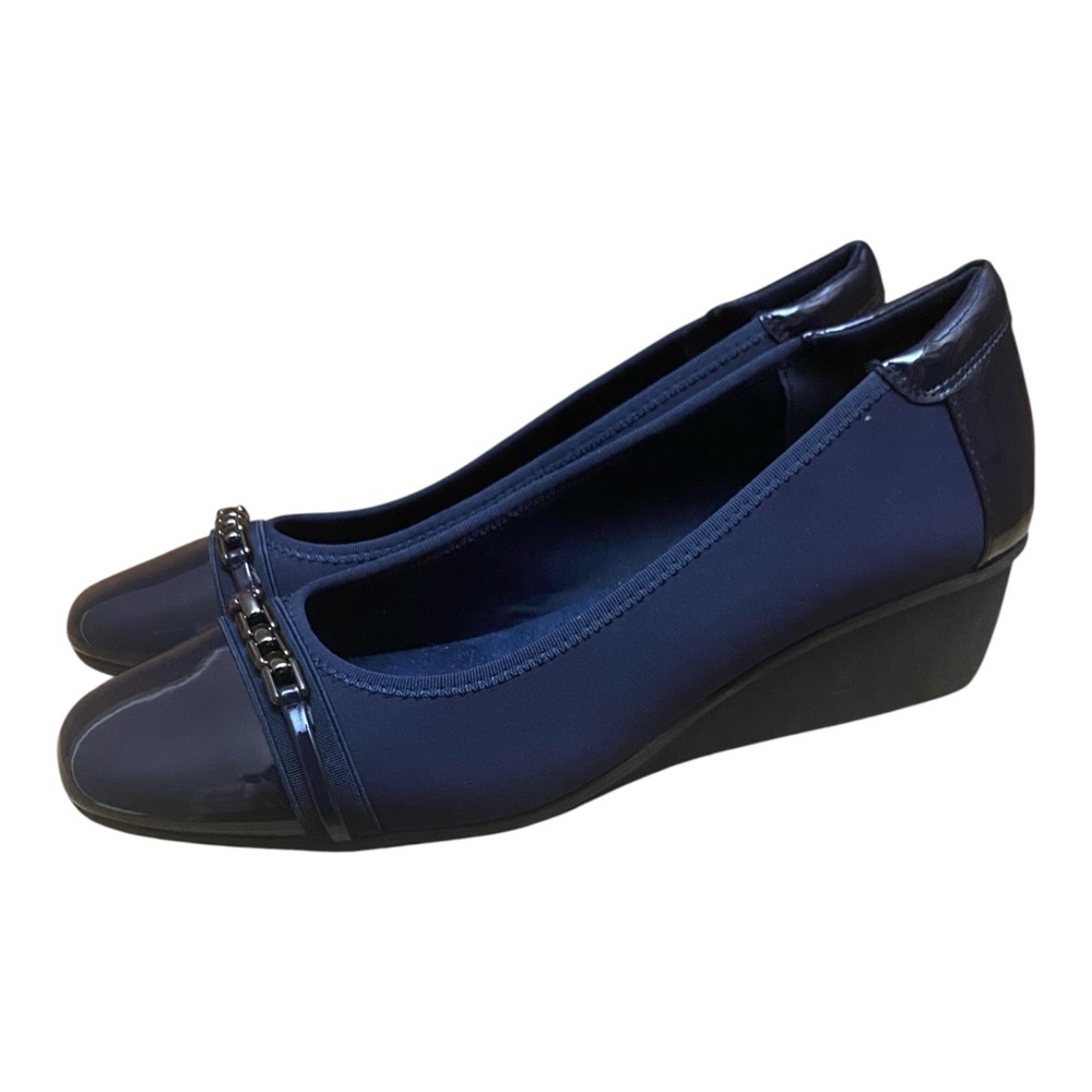Chic Navy Loafers with Chain Detail